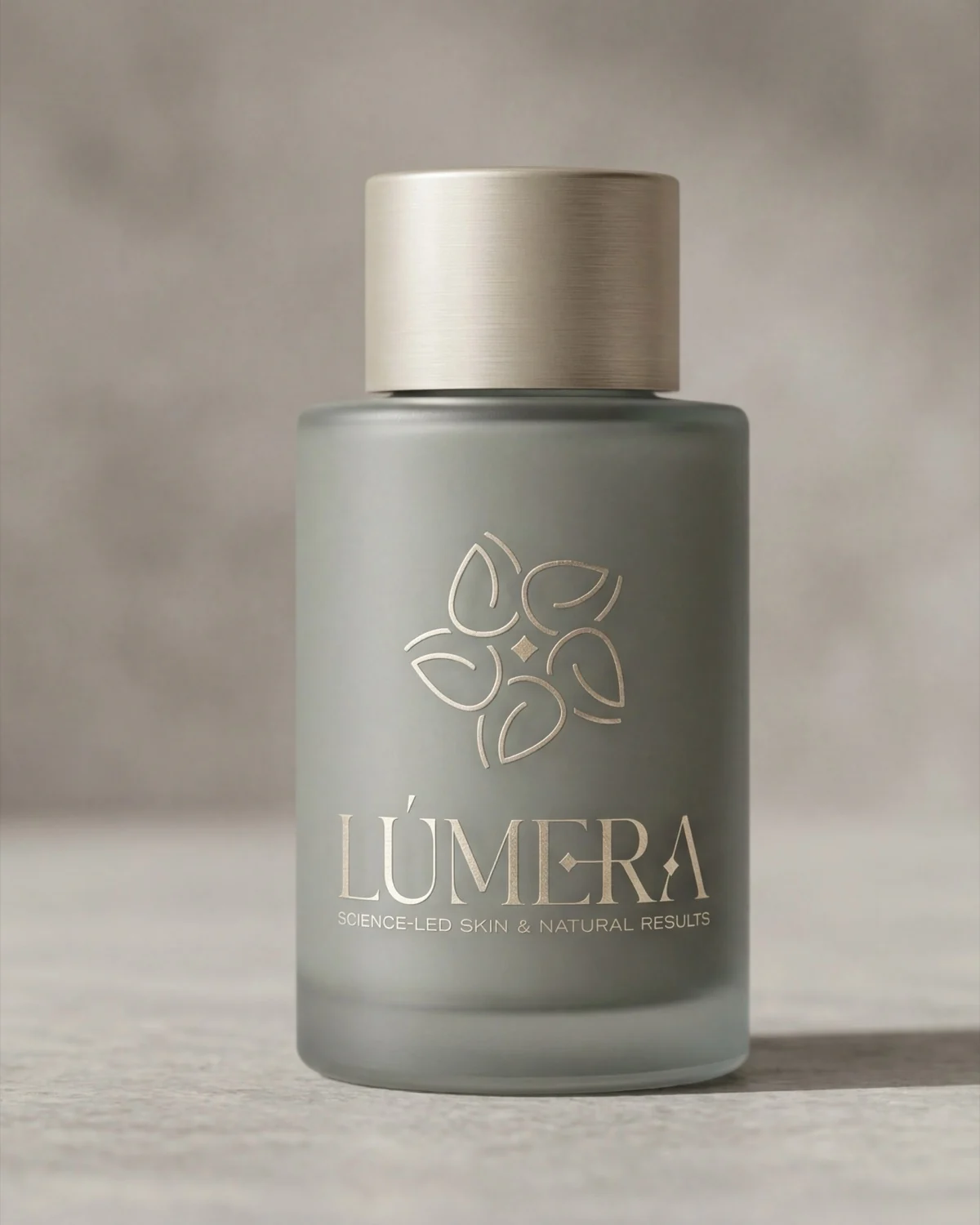 LÚMERA · בקבוק הסרום
